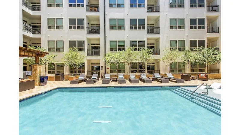 Austin Condo: 422 W Riverside Dr