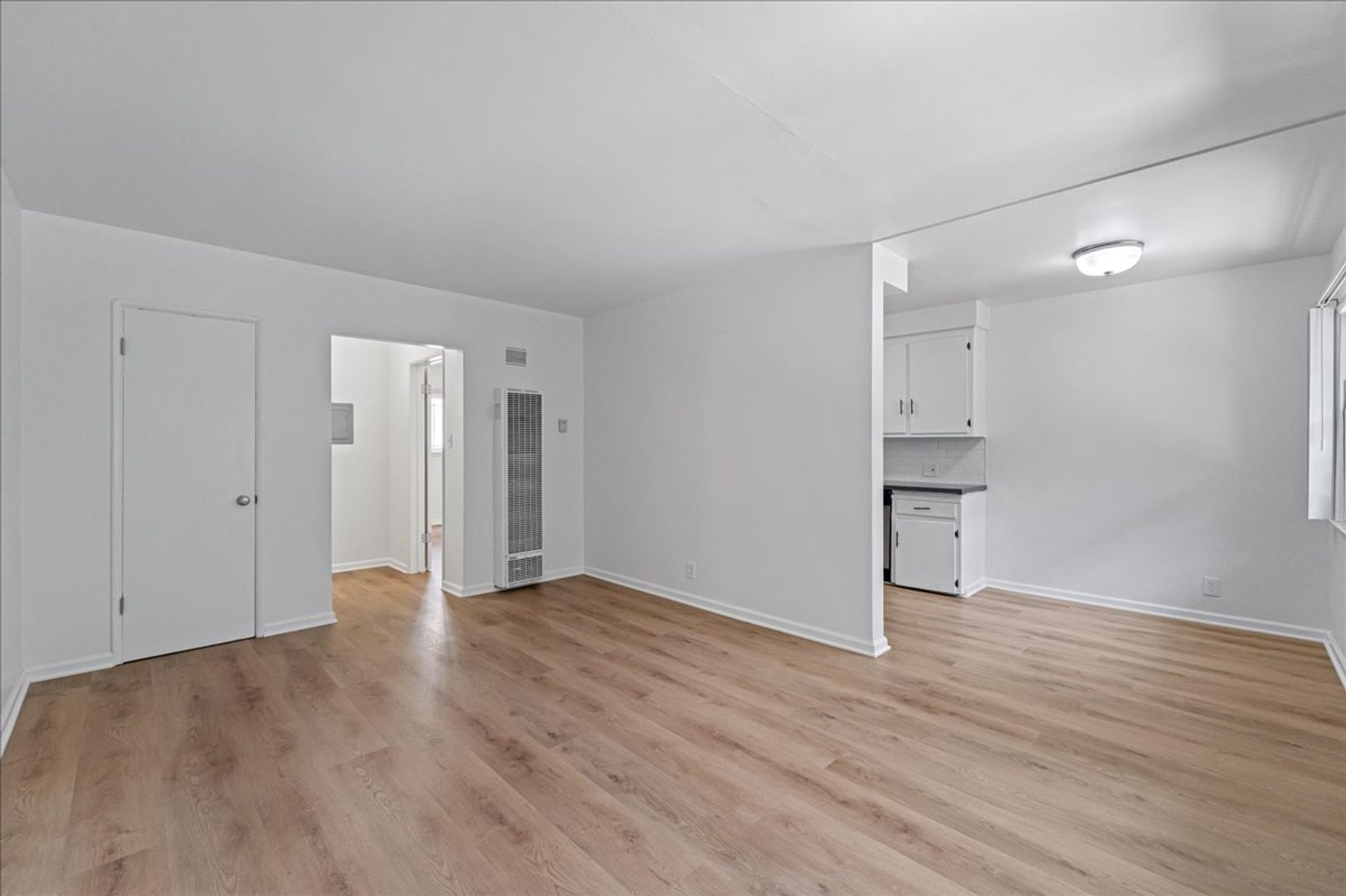 Los Angeles Condo: 3506 W. Florence Ave.