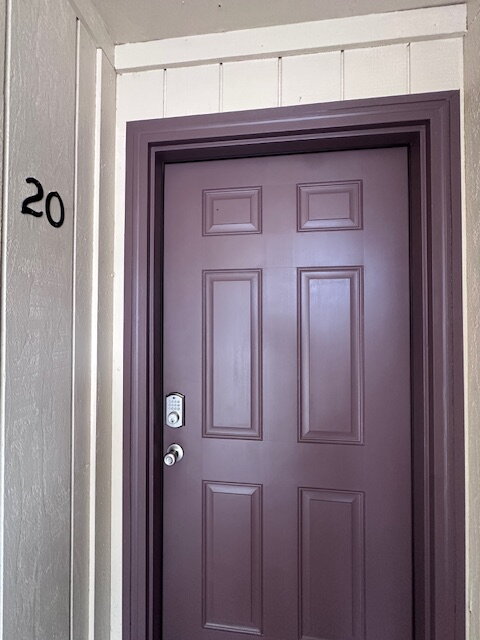 Portland Apartment: 13746 SE Powell Blvd