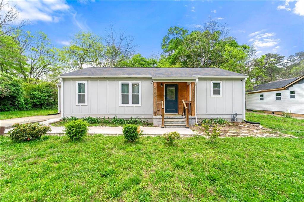 Atlanta House: 2222 Penelope St NW