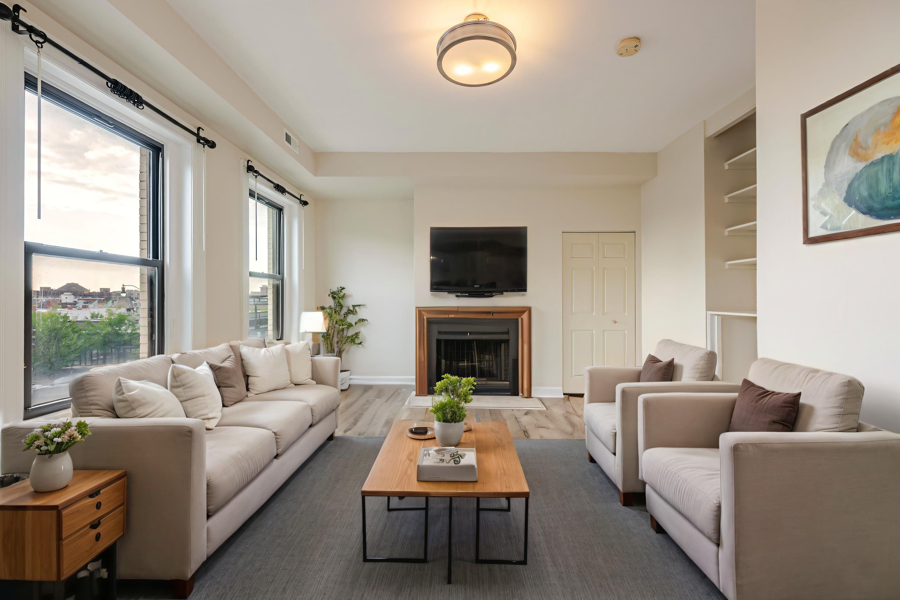 Washington Condo: 2104 18th St NW