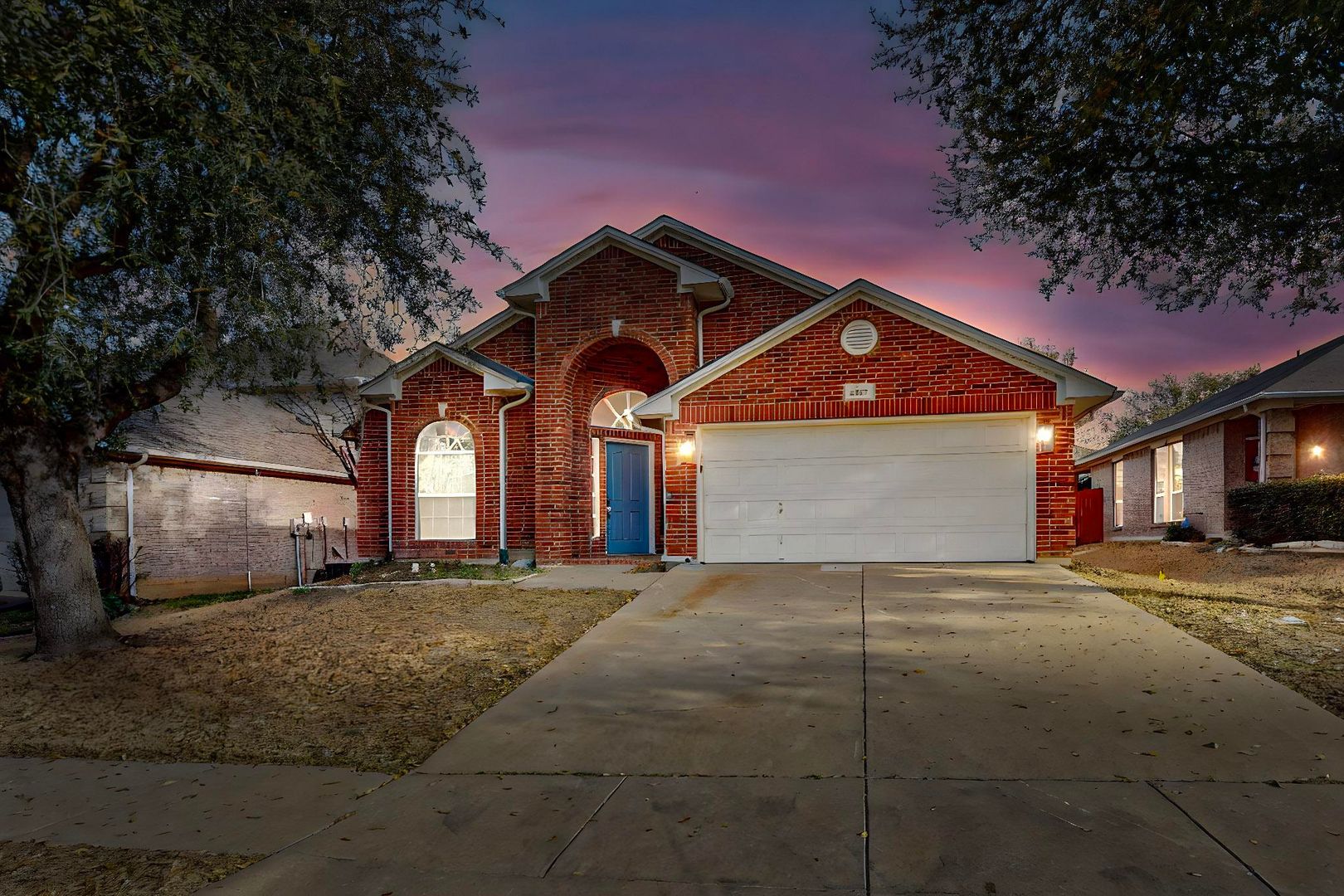 Fort Worth House: 4817 Valley Springs Trl