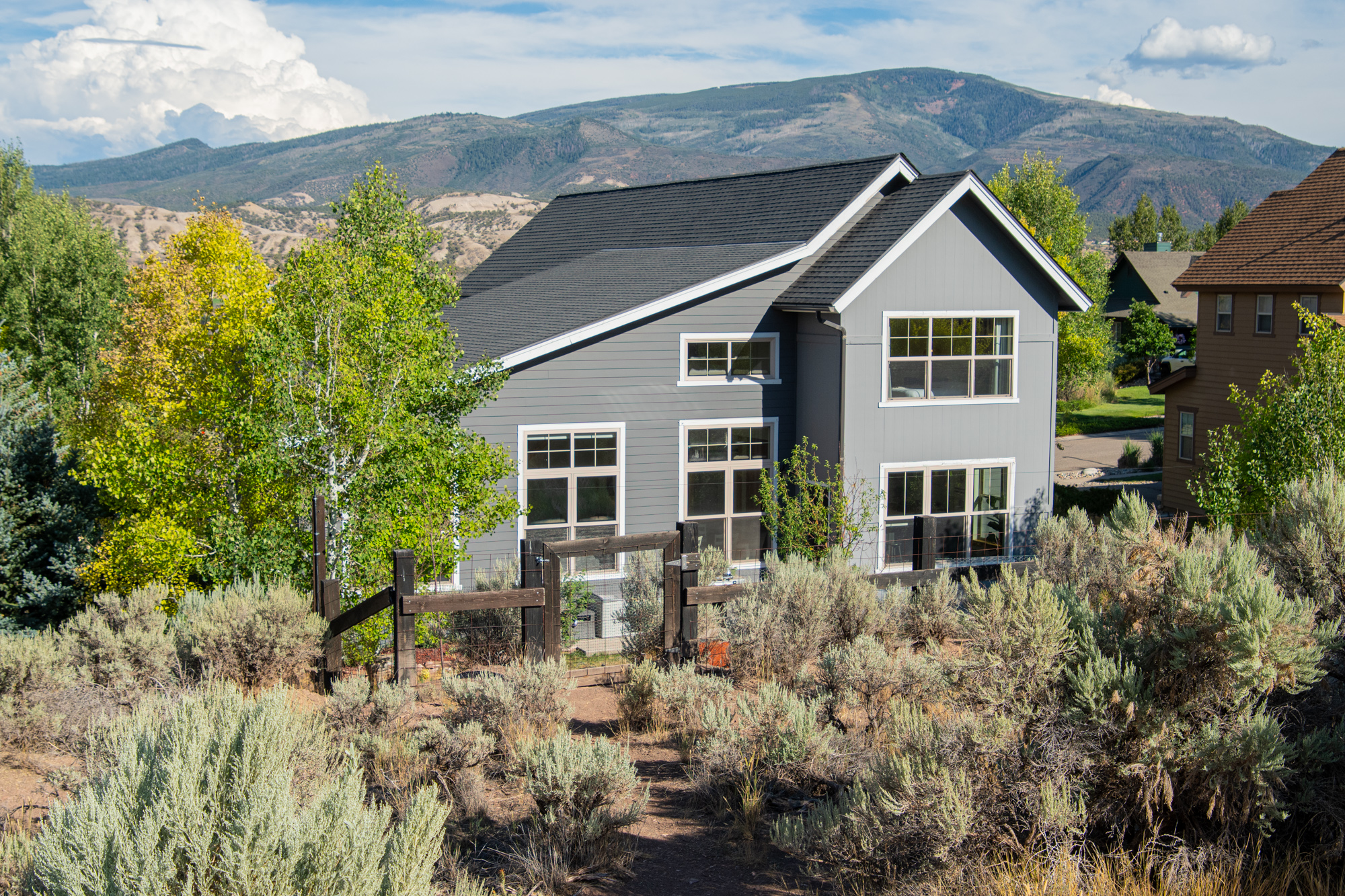Gypsum House: 12 Sky Mtn