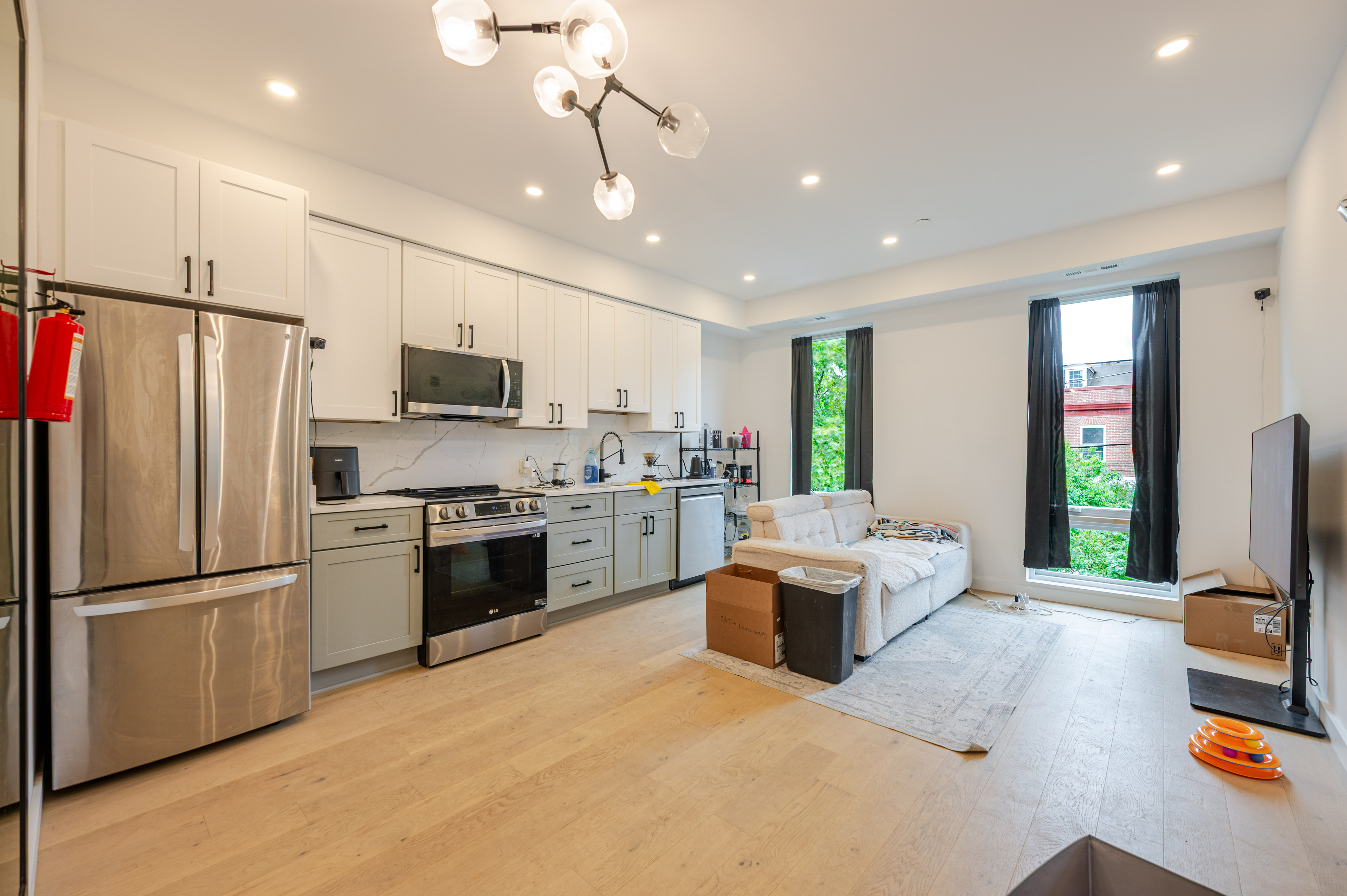 Washington Condo: 30 Kennedy St NW