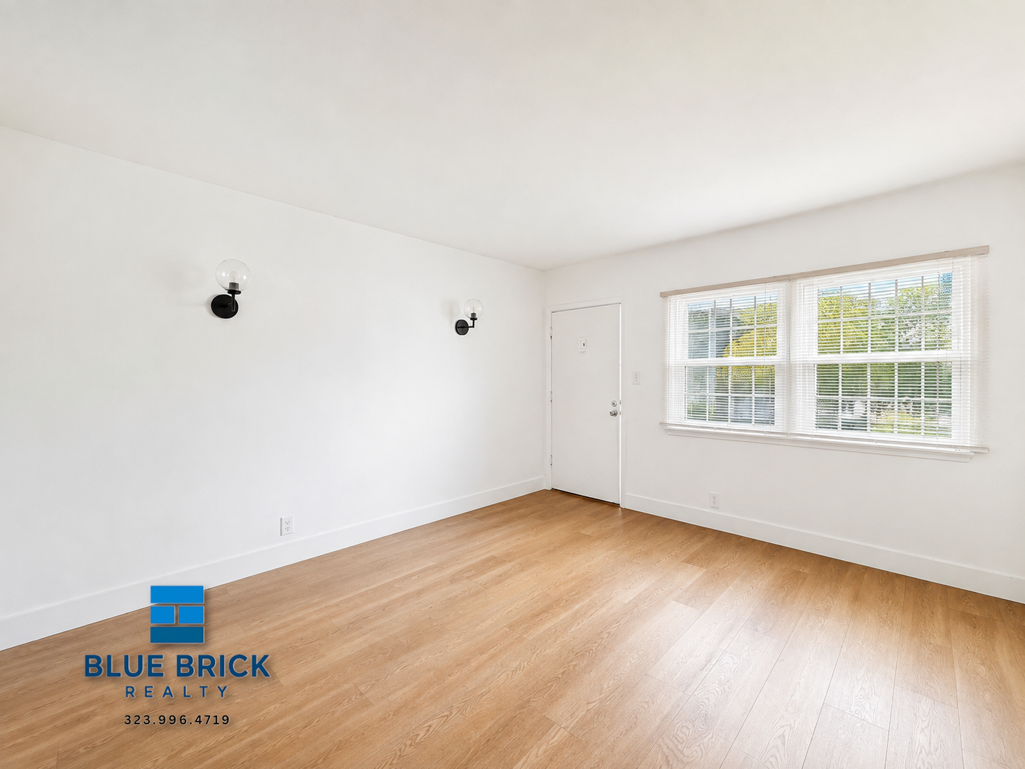 Los Angeles Condo: 5840 Gregory Ave