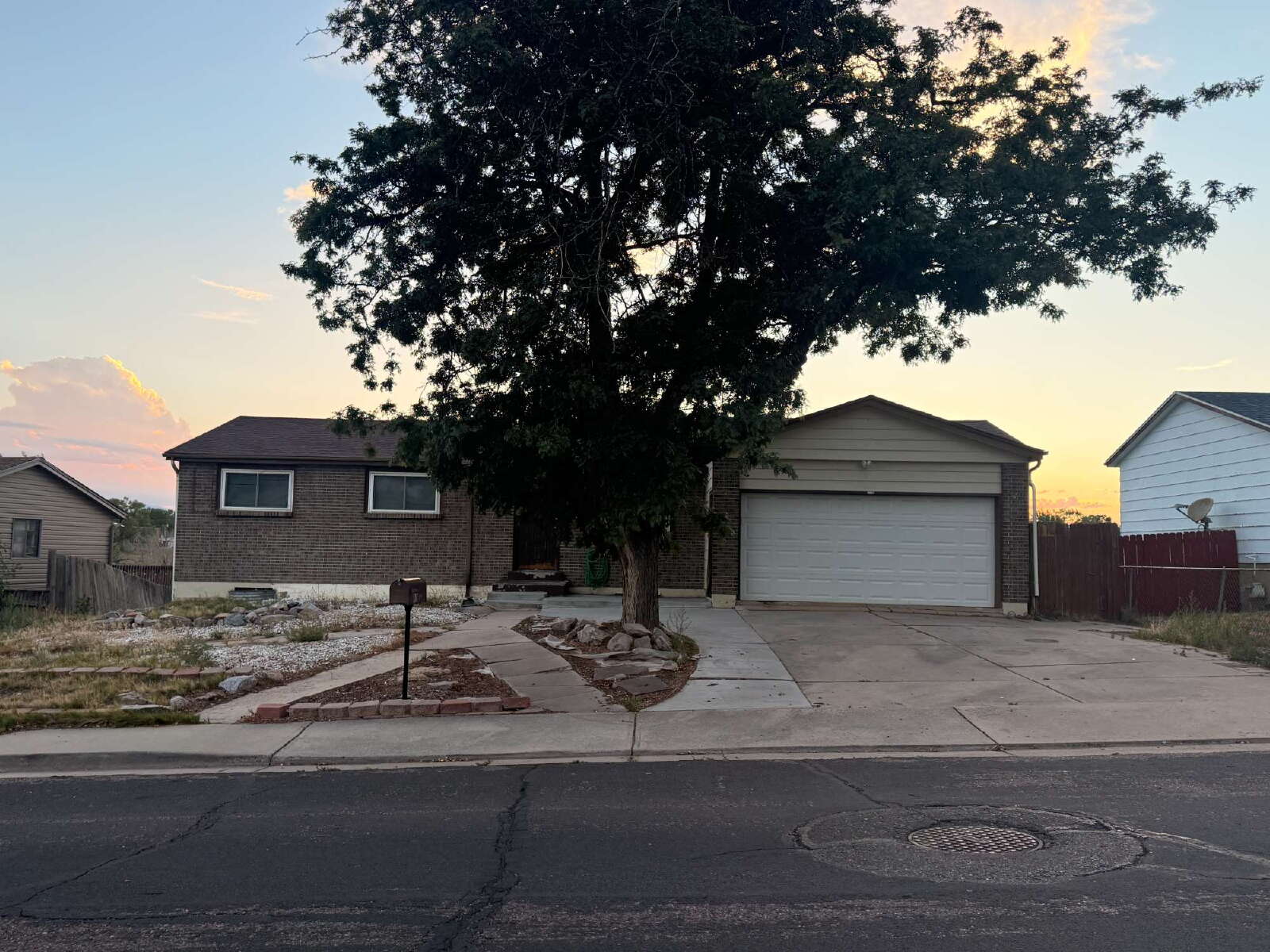 Thornton House: 1286 Croke Drive