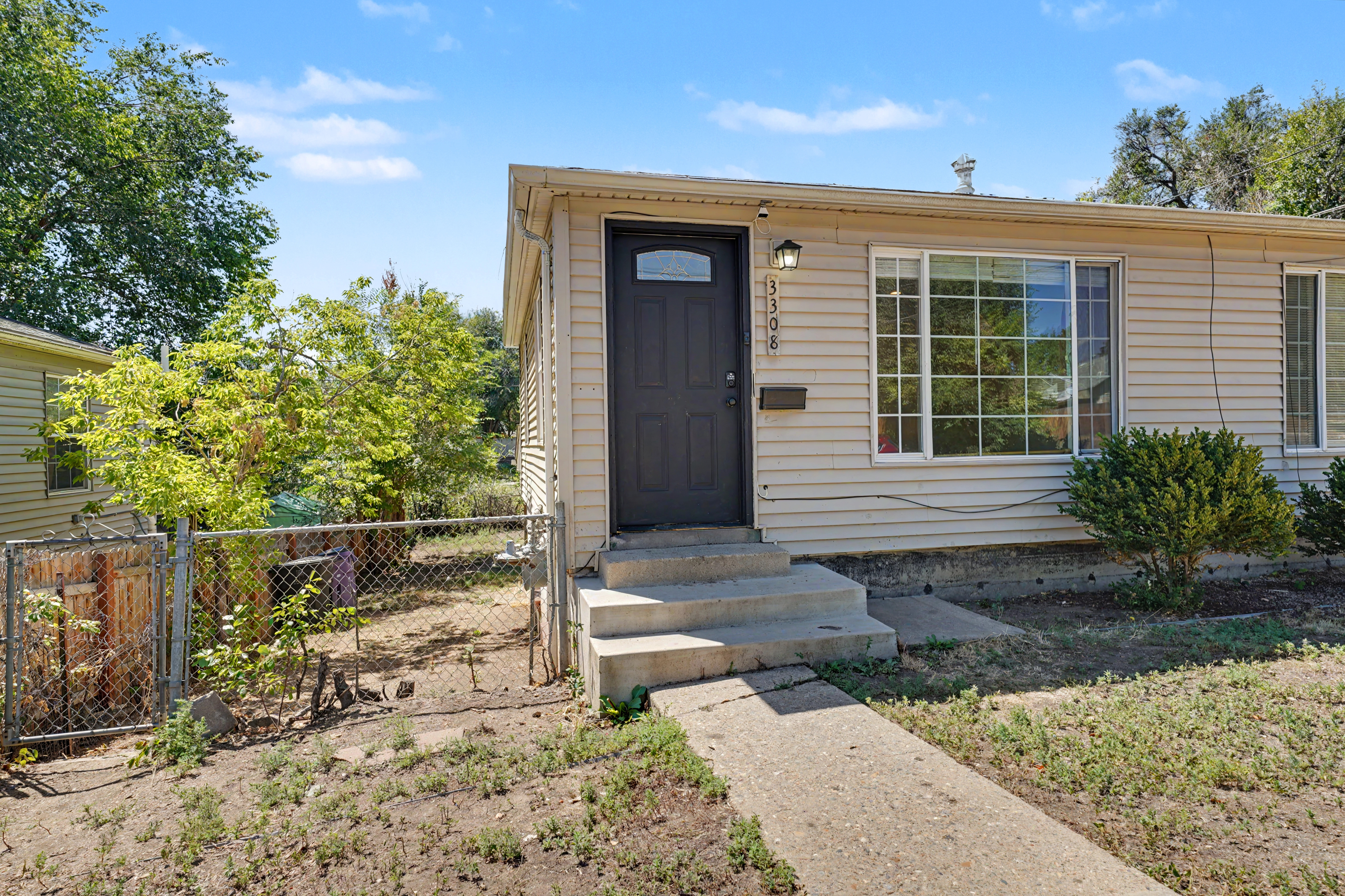 Denver House: 3308 W 3rd Ave