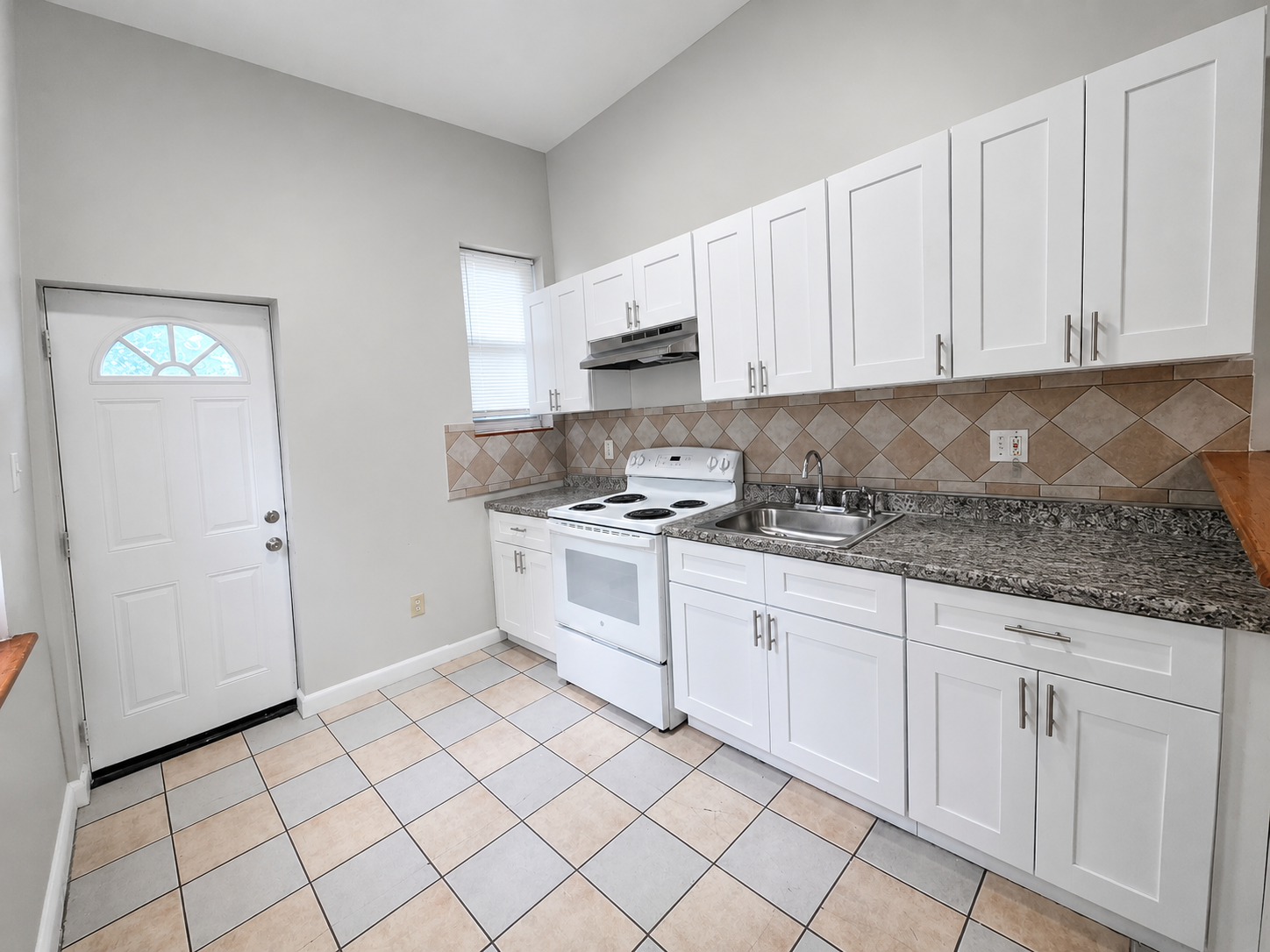 Philadelphia Condo: 1323 W Butler St