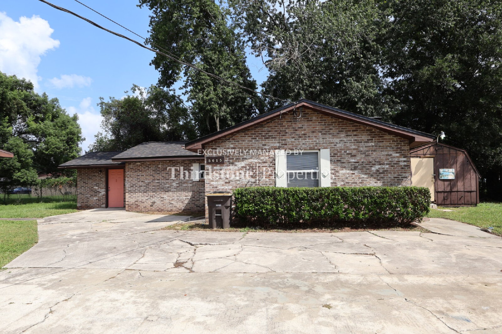 Jacksonville House: 5615 Atlee Avenue
