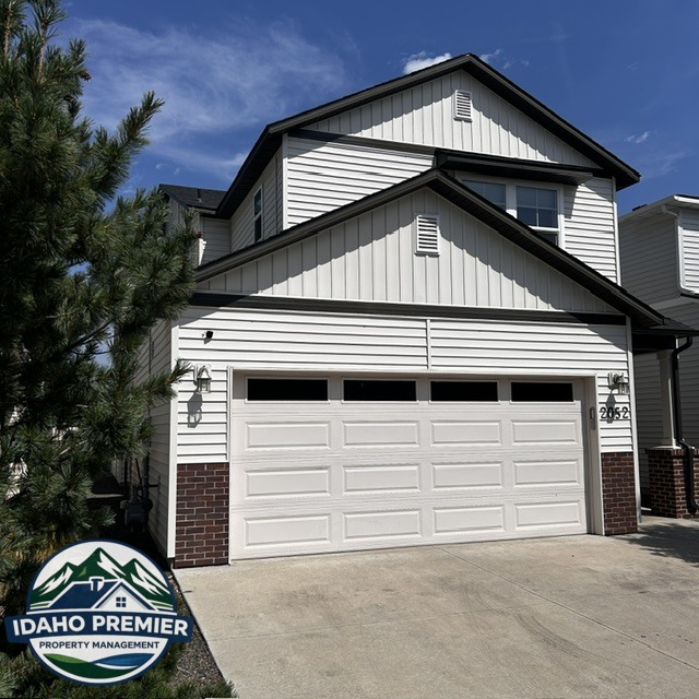Meridian Condo: 2052 E Sharptail St