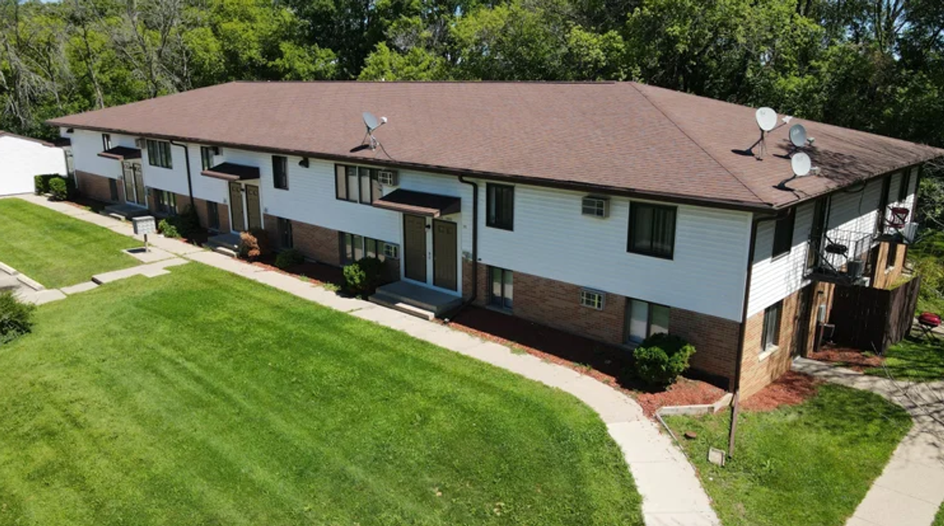 Madison Apartment: 3802 Lien Rd