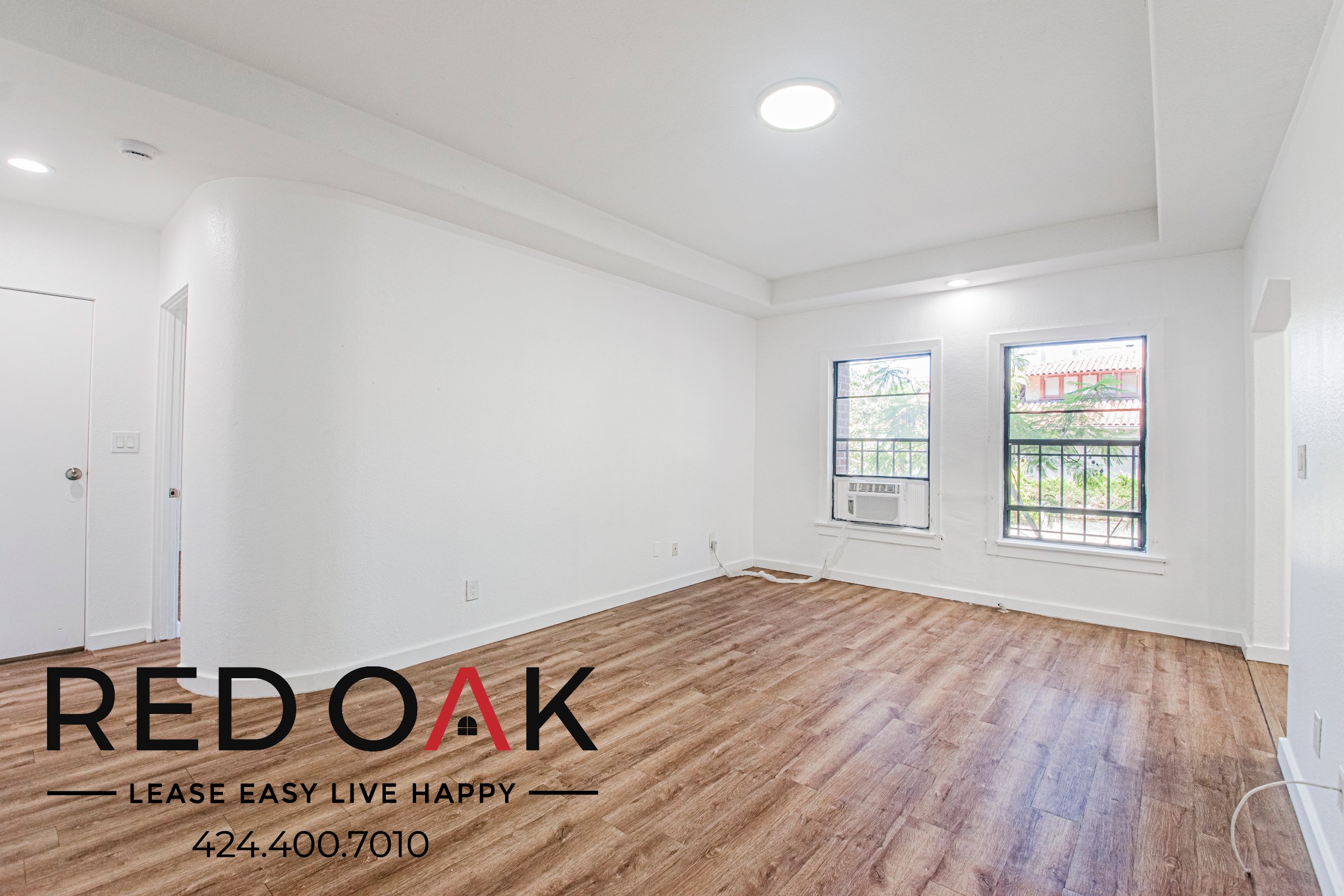 Los Angeles Condo: 901 South Ardmore Avenue