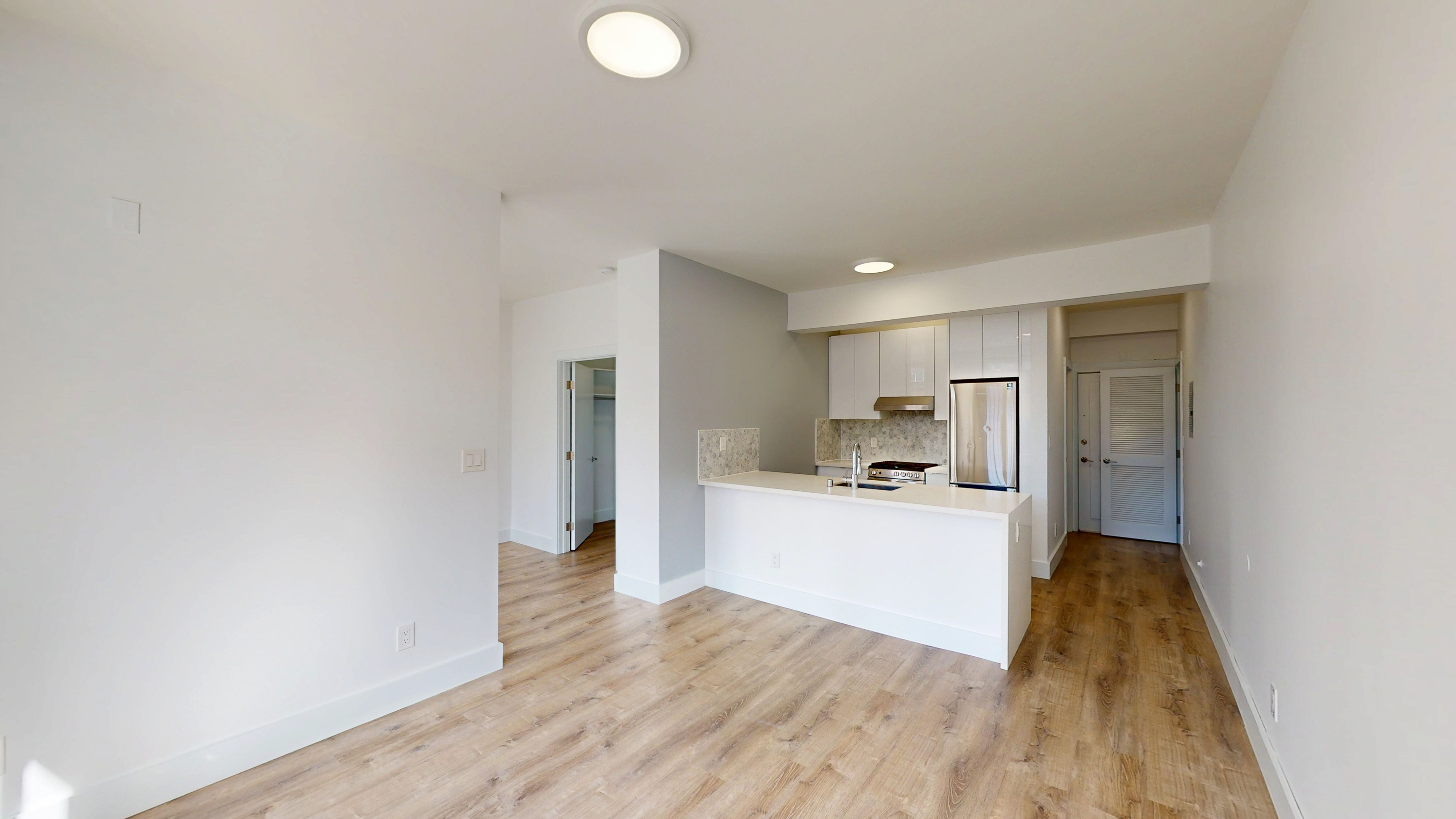 San Francisco Condo: 930 Post St