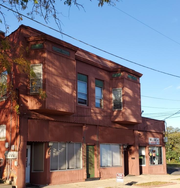 Freeport Condo: 408 E Iroquois St