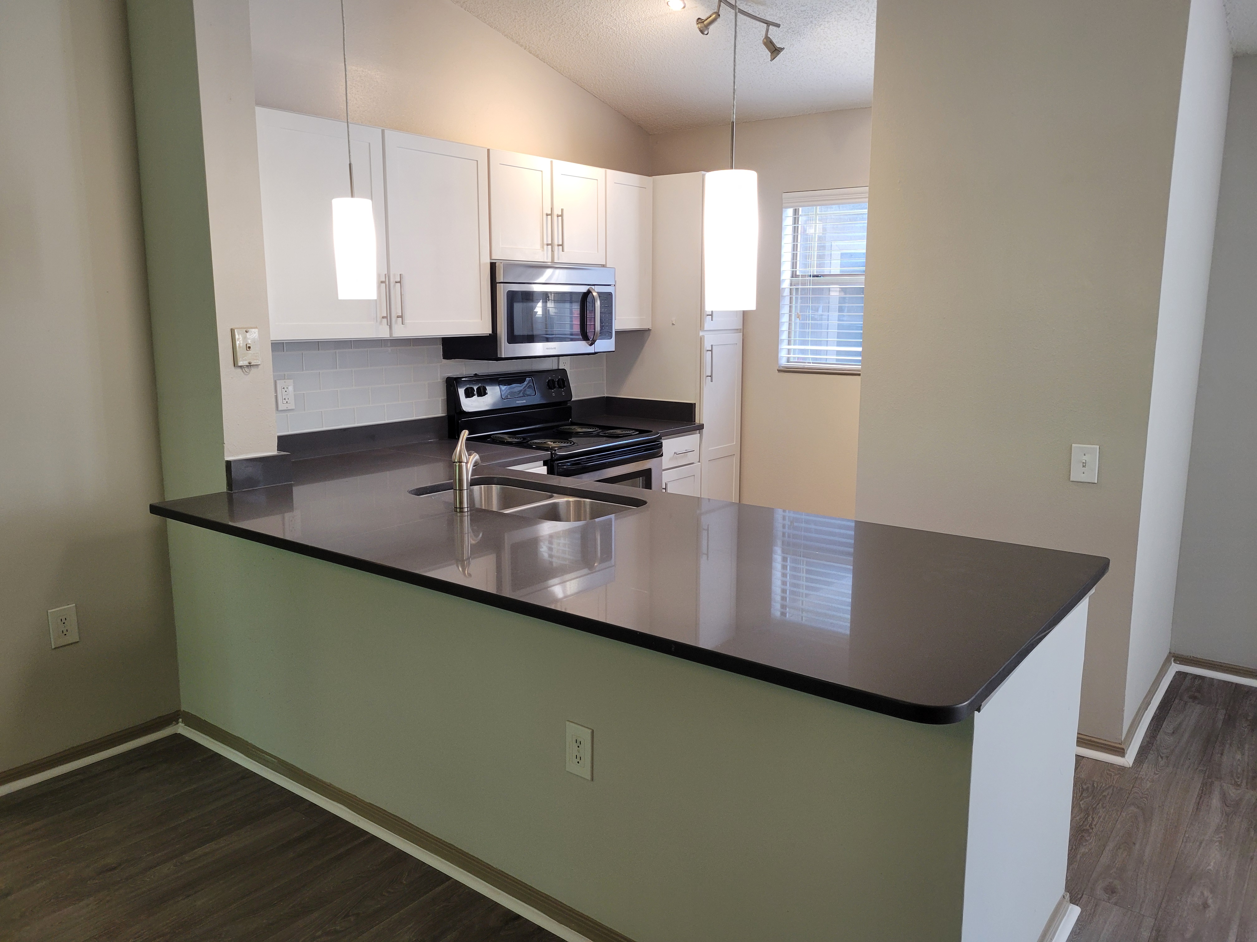 Atlanta Condo: 1401 W Paces Ferry Rd NW