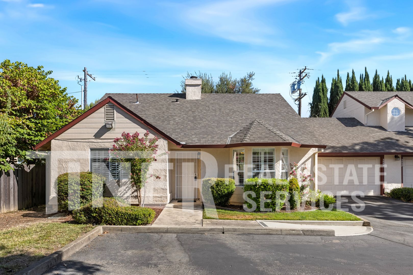 Carmichael House: 3863 Olivebranch Lane
