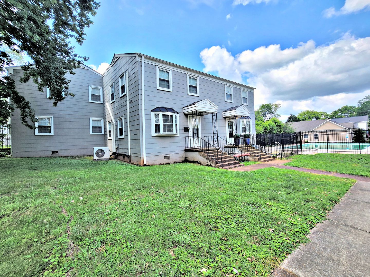 Huntsville House: 1502 Randolph Ave SE