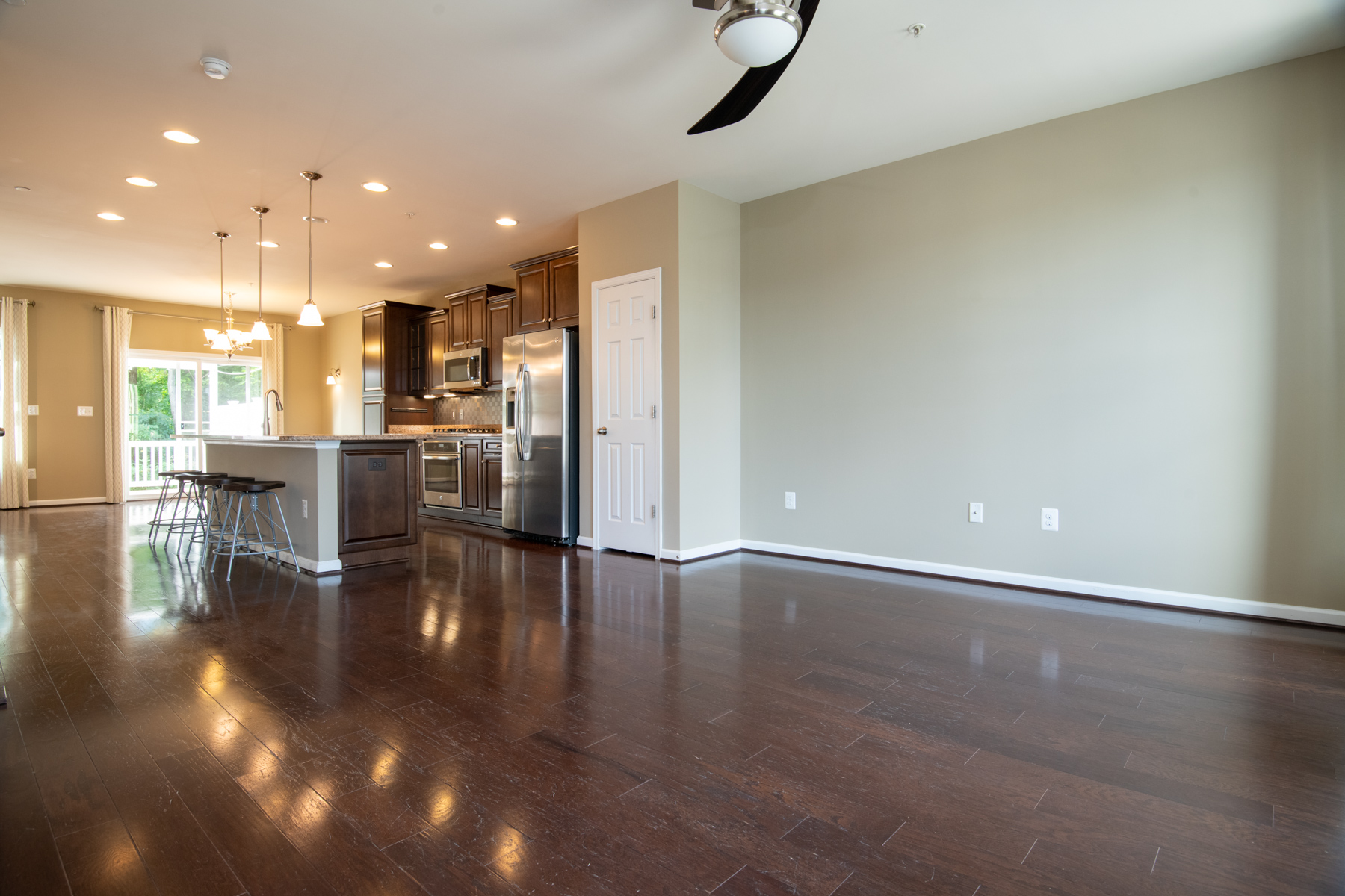 Silver Spring House: 3604 Doc Berlin Dr