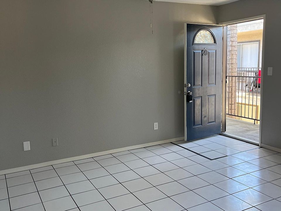 Spring Valley Apartment: 9062 Kenwood Dr