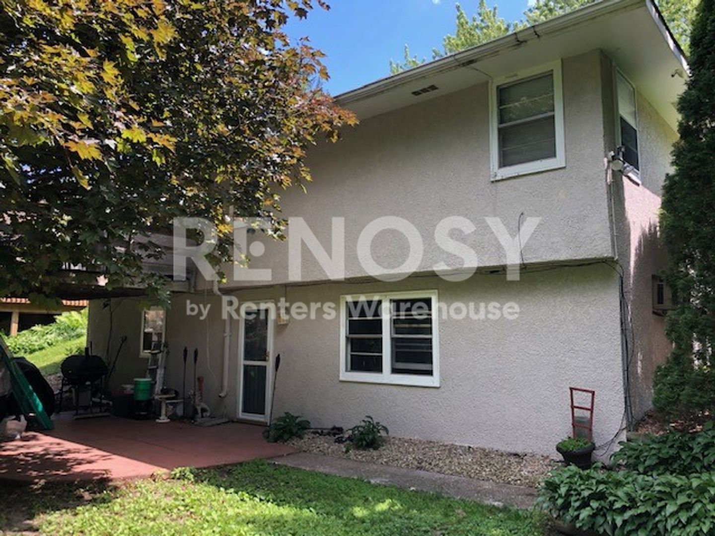 Maple Grove House: 14132 68th Pl N