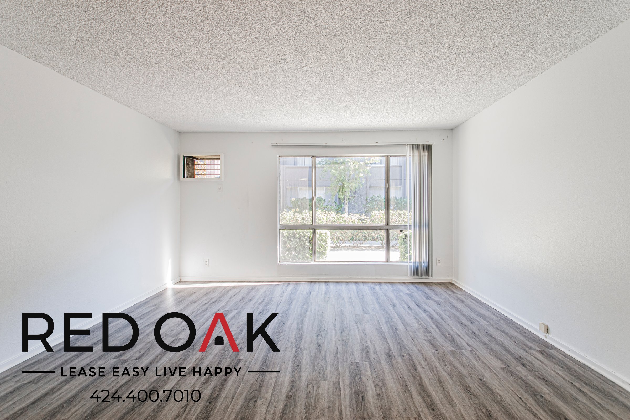 Los Angeles Condo: 21315 Roscoe Boulevard