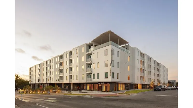 Austin Condo: 2901 Manor Rd
