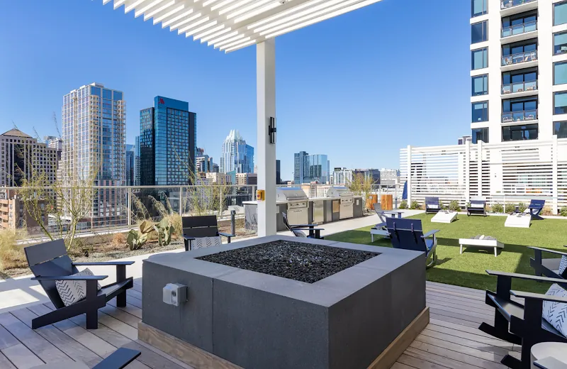 Austin Condo: 91 Red River St