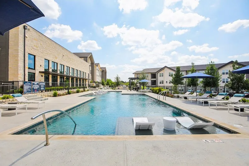 Austin Condo: 8101 Loyola Ln
