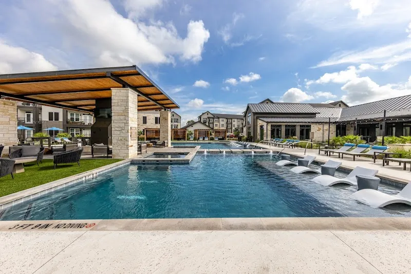 Austin Condo: 6000 Ed Bluestein Blvd