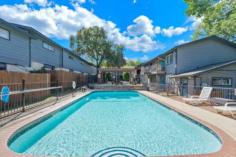 Austin Condo: 1302 Parker Ln