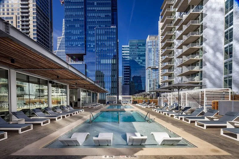 Austin Condo: 421 W 3rd St