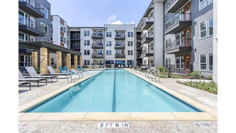 Austin Condo: 5521 Springdale Rd