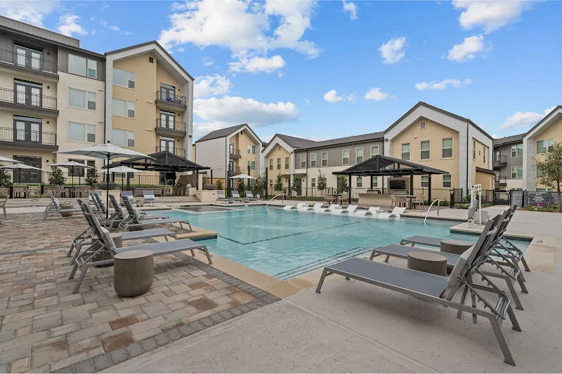Buda Condo: 1431 Fire Cracker Dr