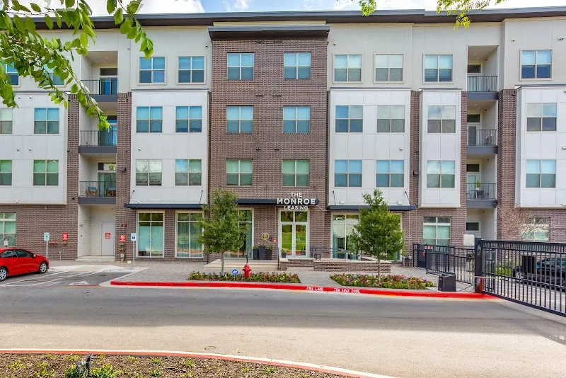 Austin Condo: 2511 Montopolis Dr