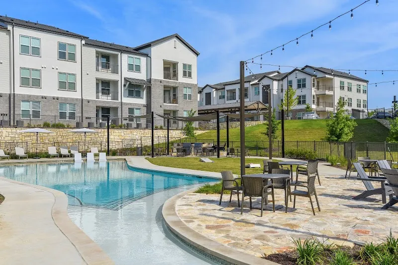 Georgetown Condo: 401 Westinghouse Rd