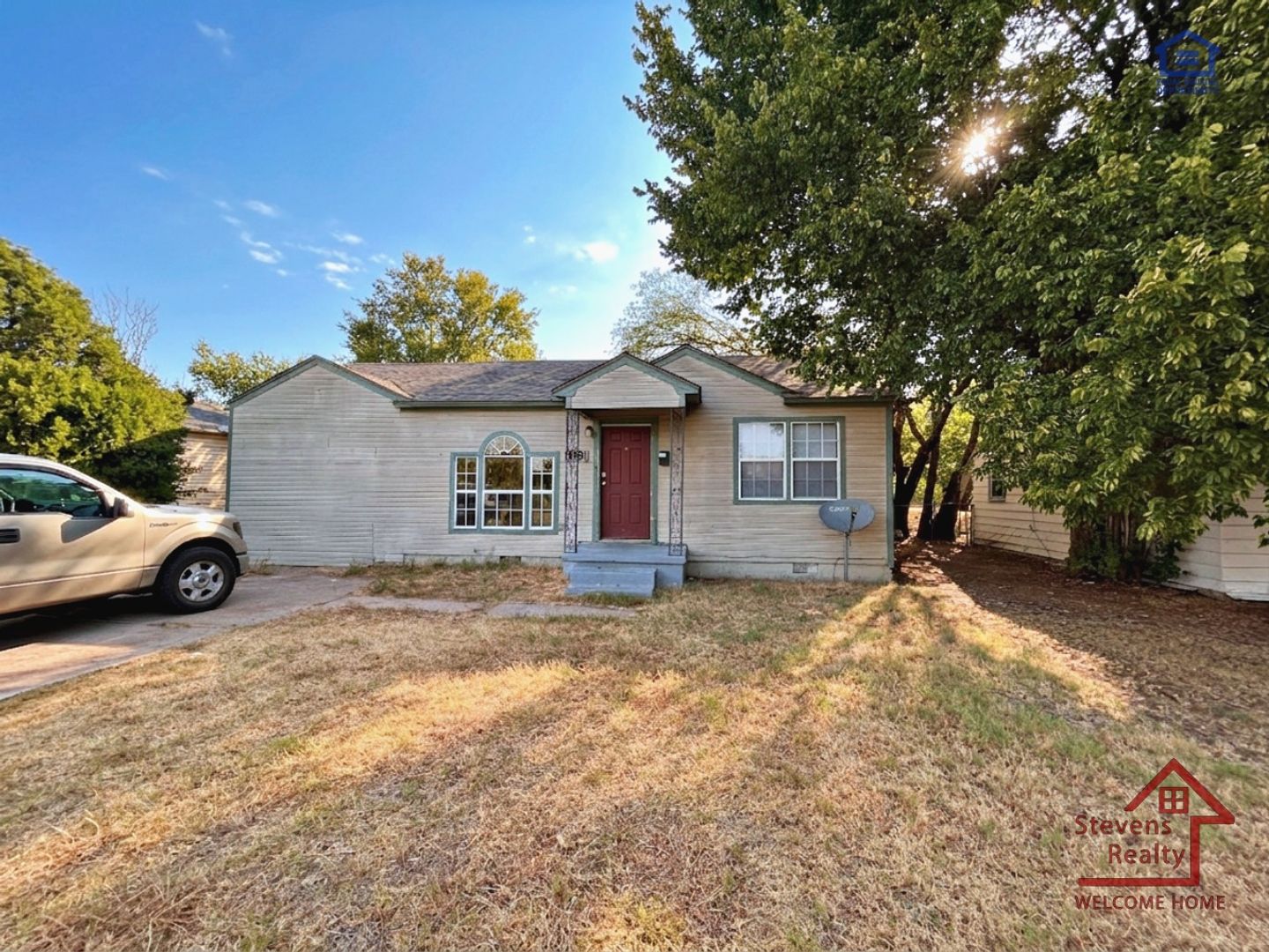 Lawton House: 1709 NW Smith Ave