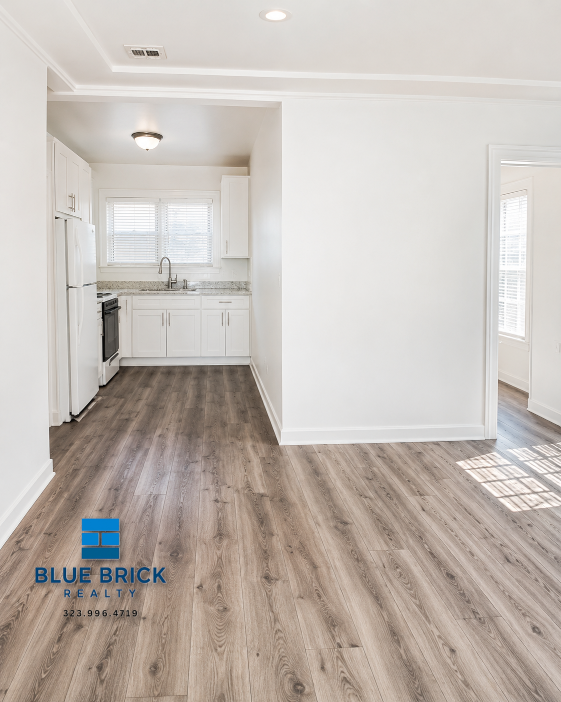 Los Angeles Condo: 6121 10th Ave