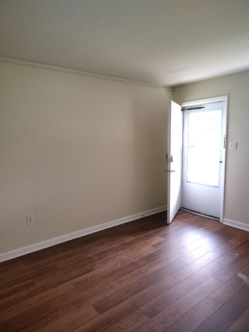 Knoxville Apartment: 5101 Asheville Hwy