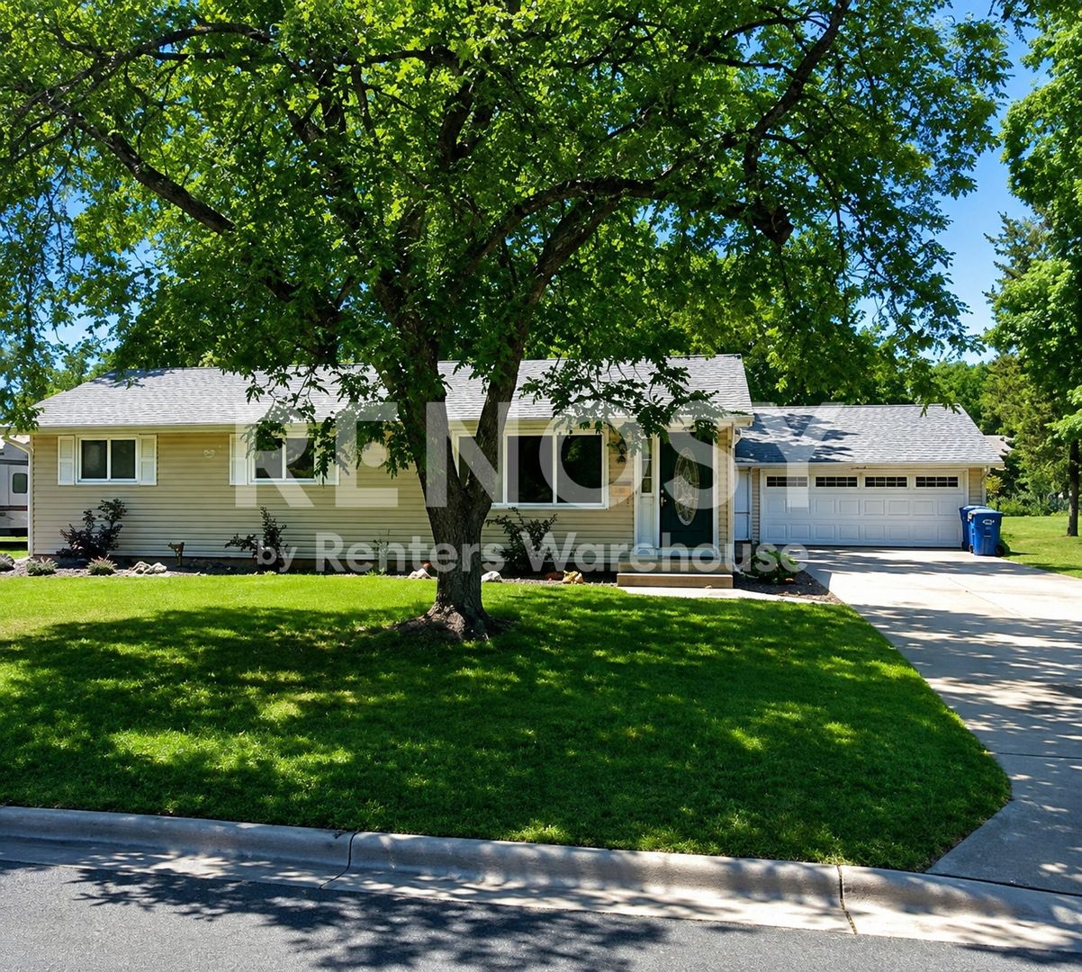 Minneapolis House: 10732 Abbott Ave S
