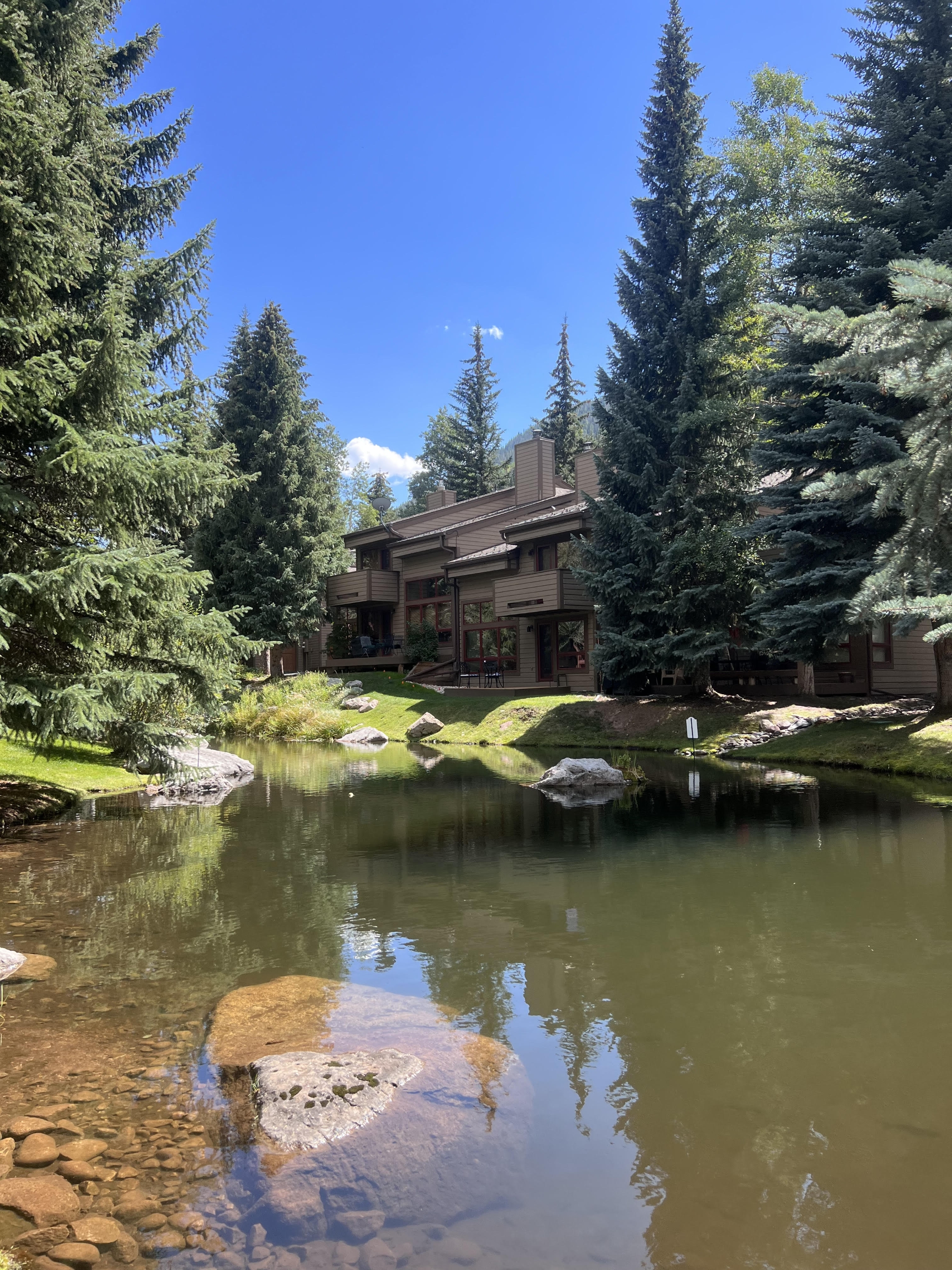 Vail Townhome: 4552 Meadow Dr