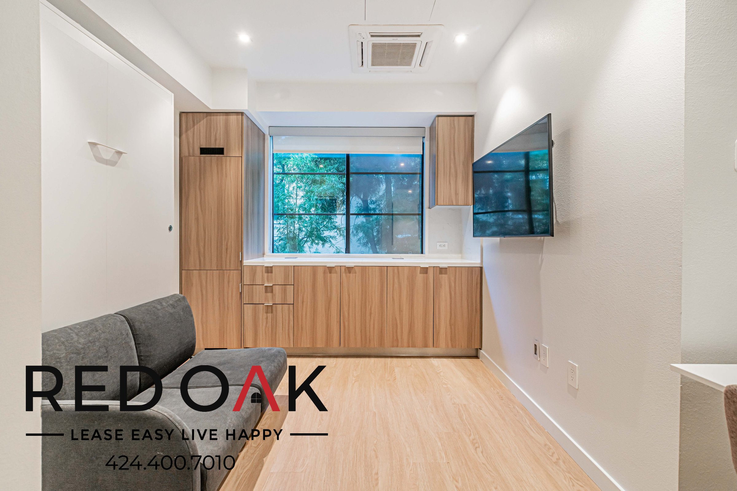 Los Angeles Apartment: 11649 Mayfield Ave