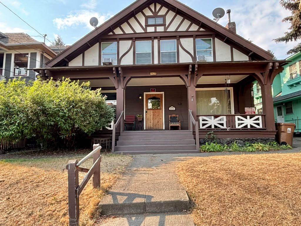 Spokane Condo: 1623 W Pacific Ave