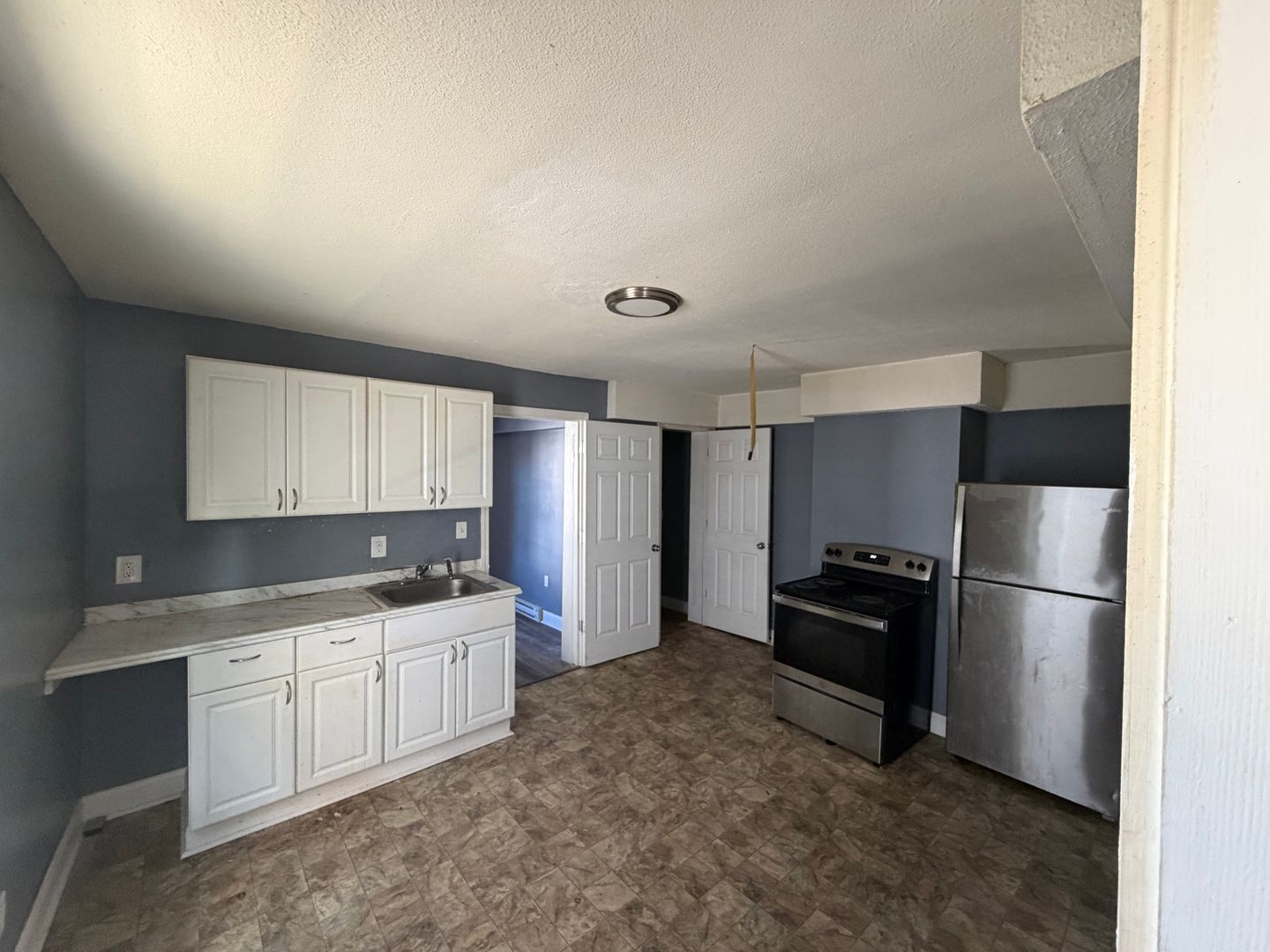 Lowell Condo: 464 Central Street