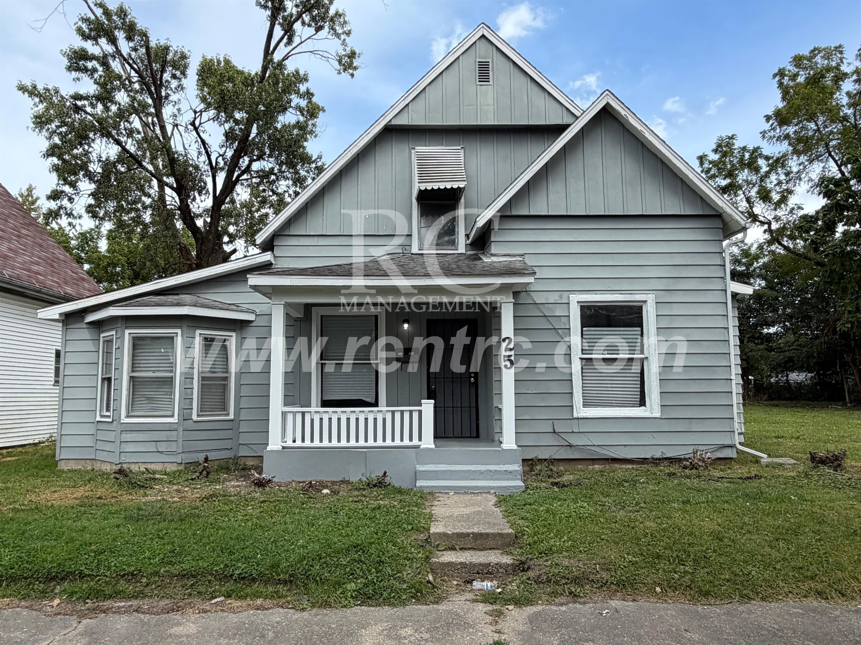 Danville House: 25 Alexander