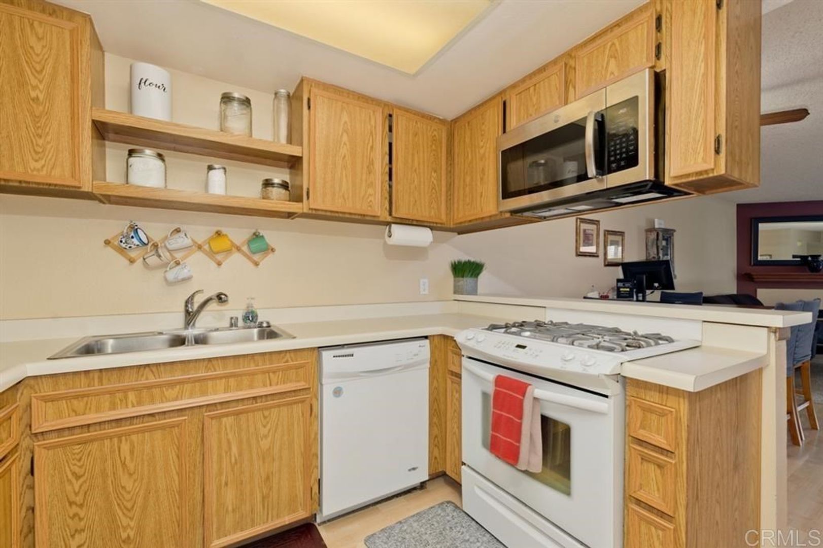 Santee House: 10235 Bell Gardens Dr
