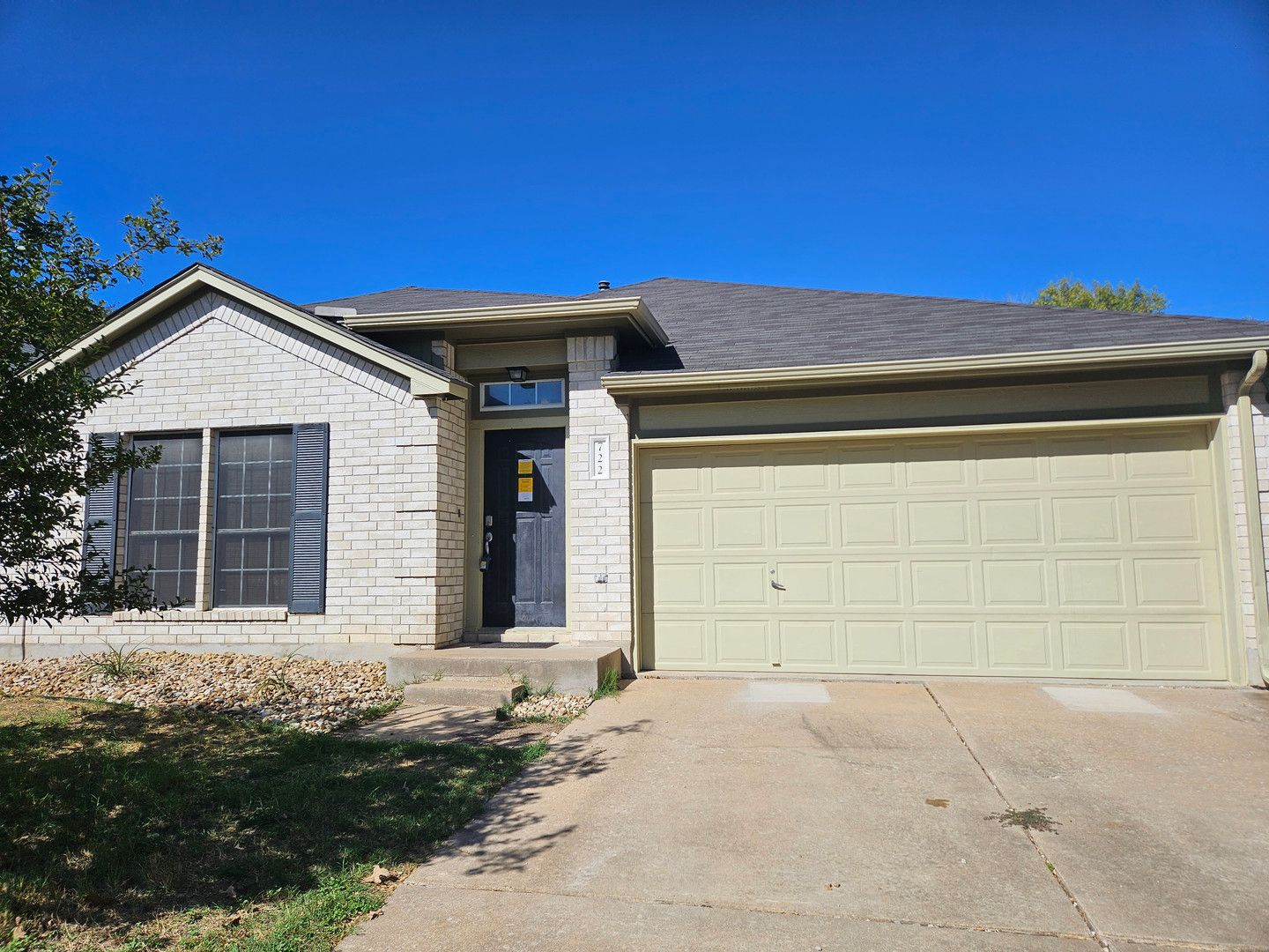 Austin House: 722 Minturn Ln