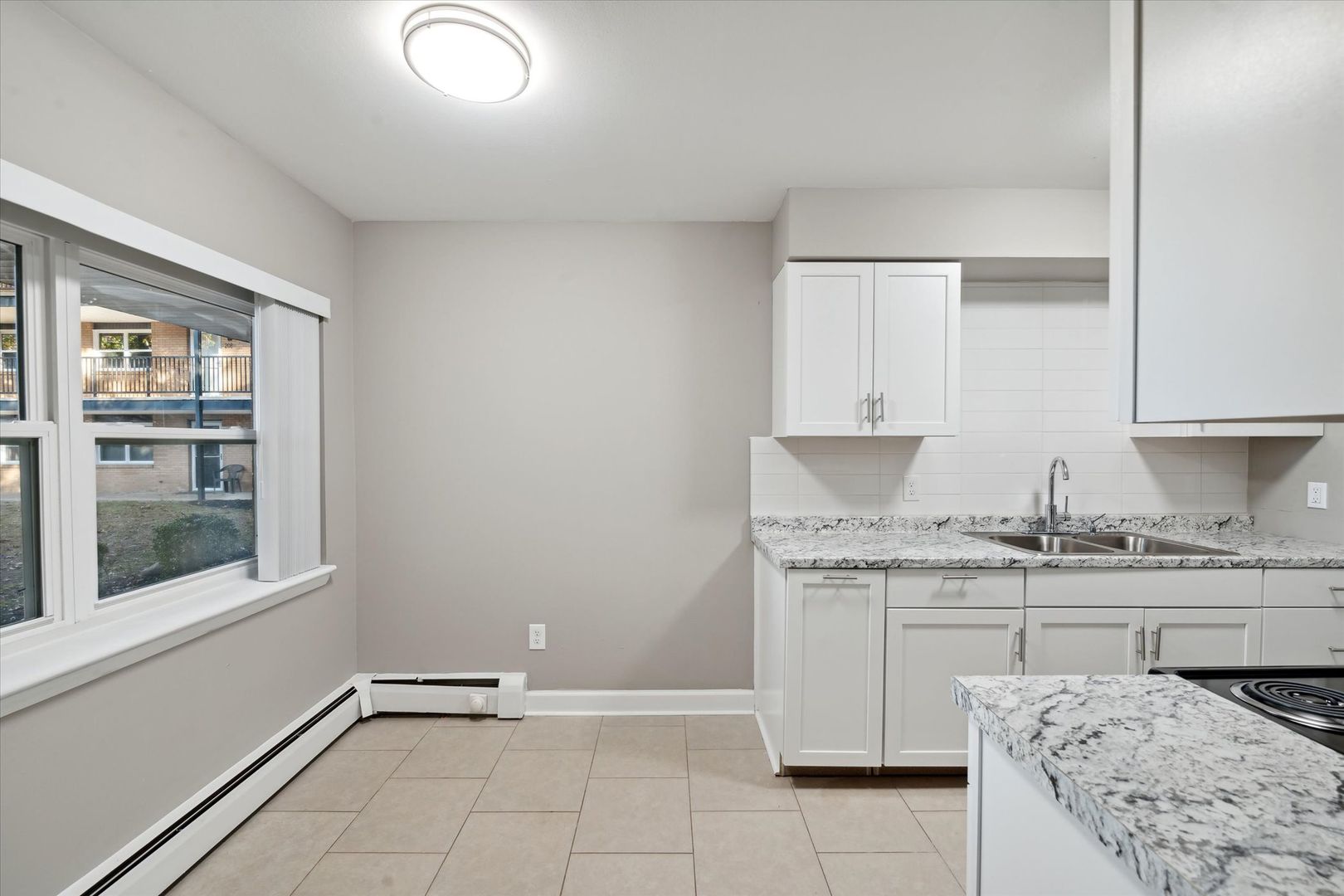 Toledo Apartment: 3838 W Sylvania Ave