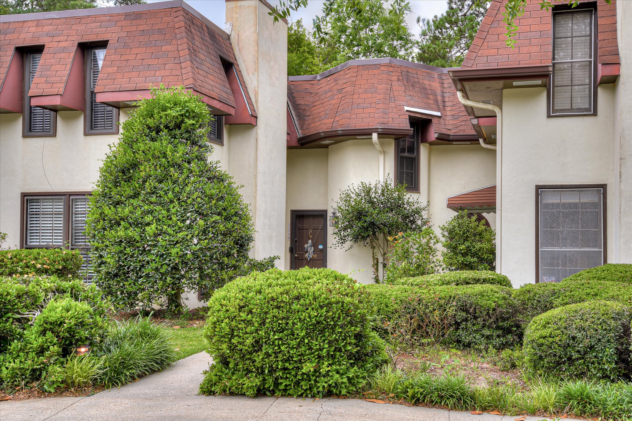 AIKEN Townhome: 324 Lauren St SW B