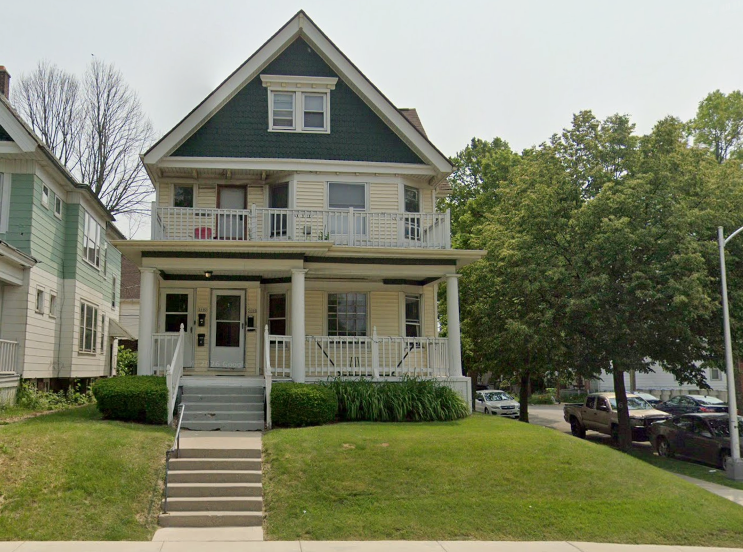 Milwaukee Condo: 2600 N Humboldt Blvd