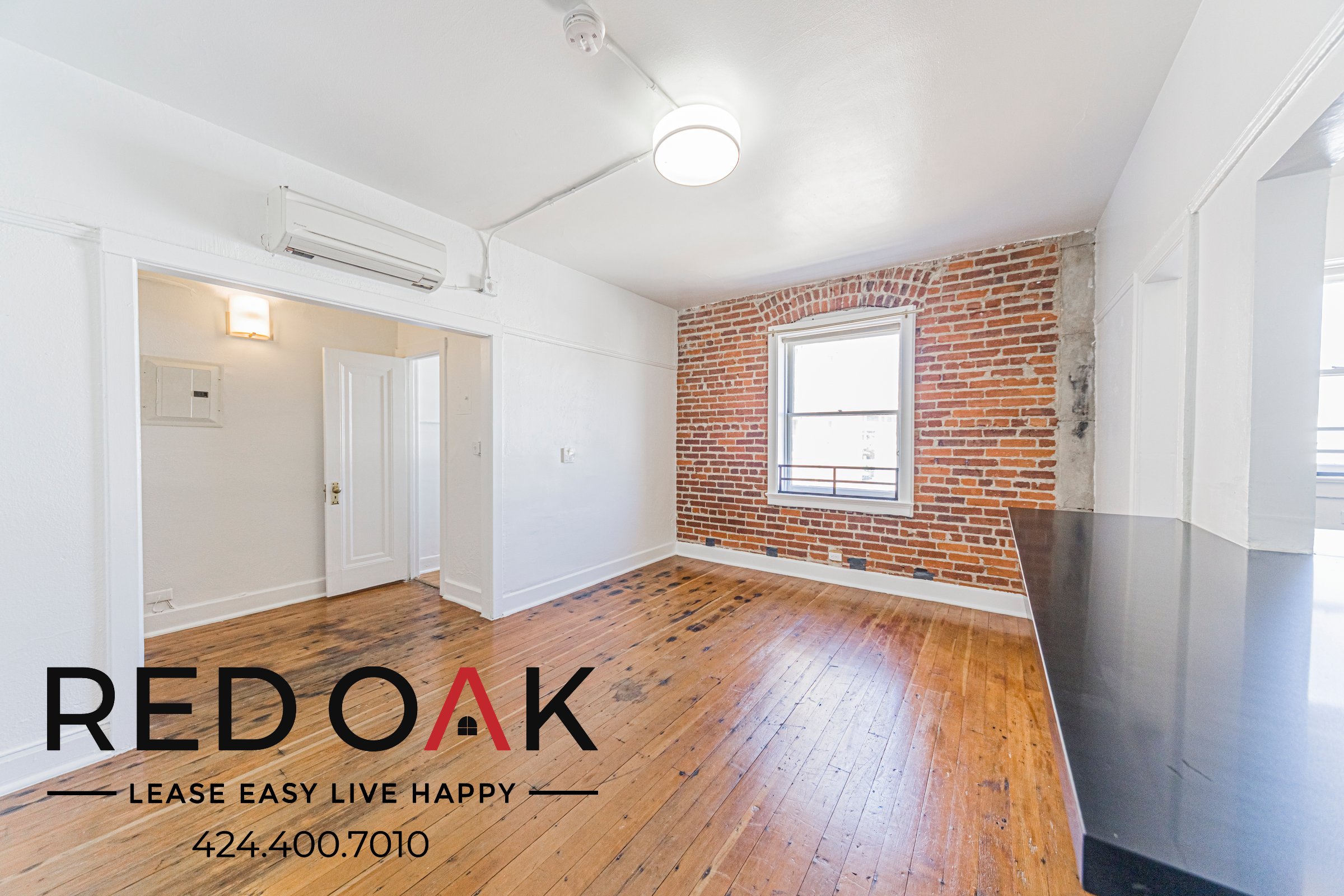 Glendale Apartment: 102 N Glendale Ave